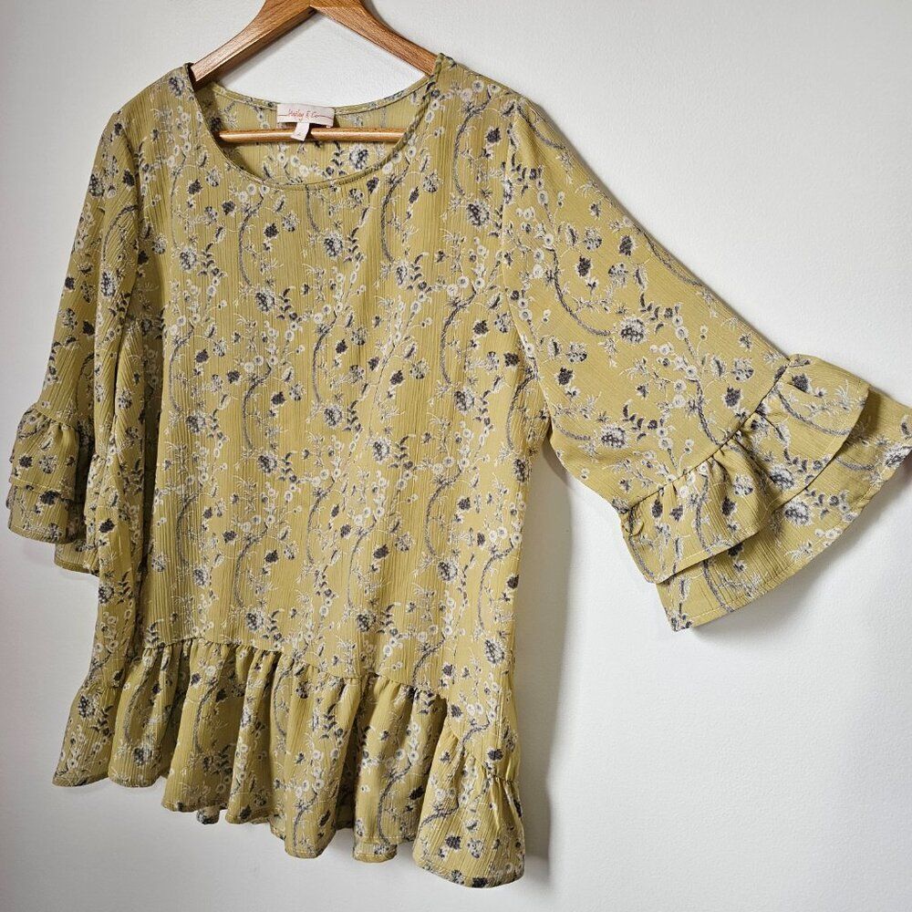 EUC LIKE NEW HAILEY & CO.âYELLOW FLORAL RUFFLED 3/4 SLEEVES TOP SIZE L